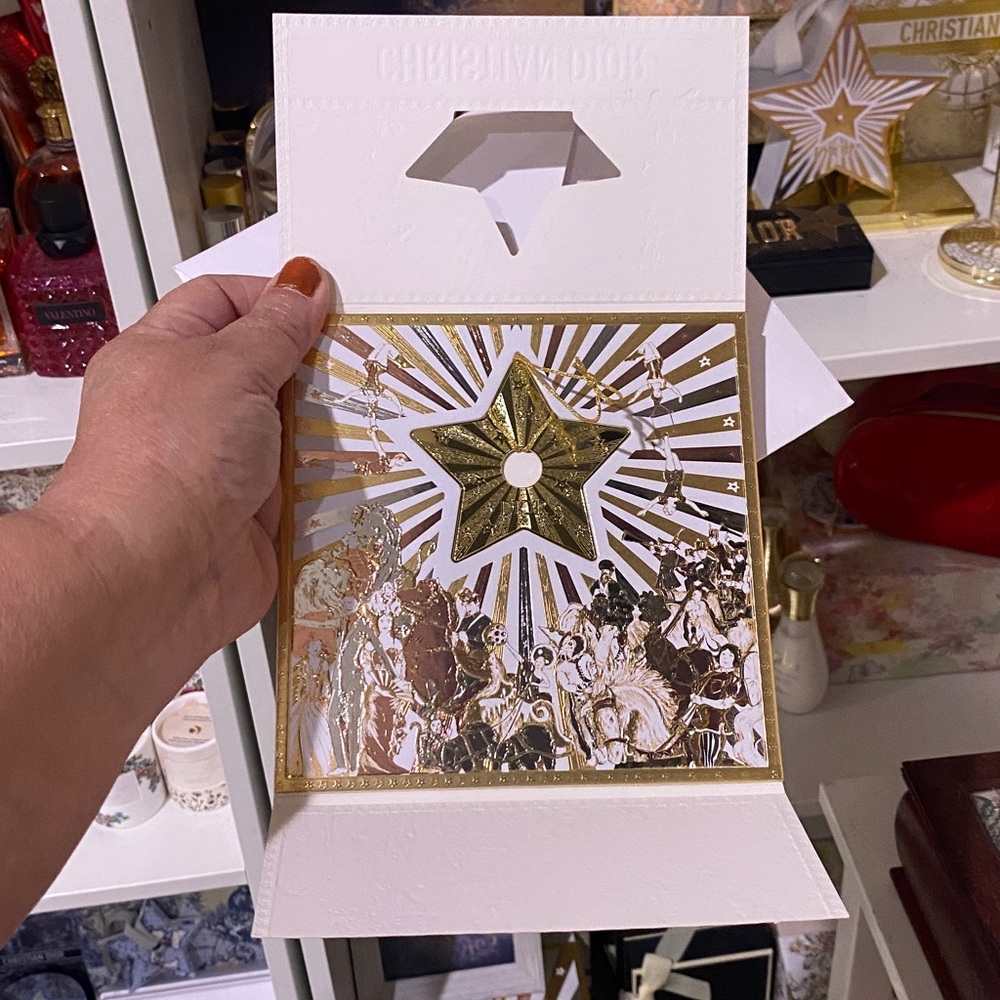 Christian Dior Holiday Gold Star Greeting Card/Envelope-2025